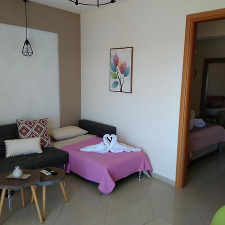 Evris House Color Suite Kavala Room photo