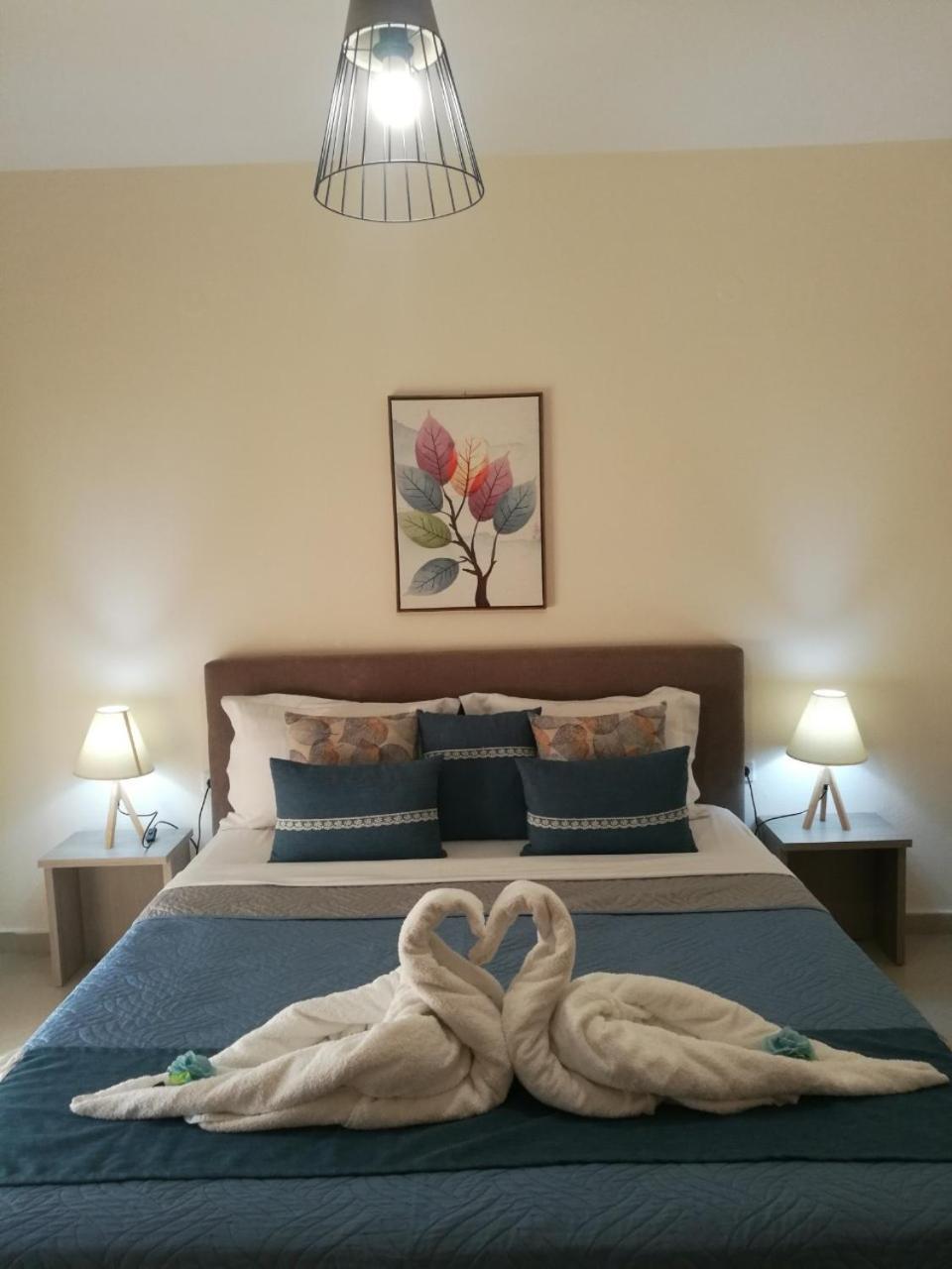 Evris House Color Suite Kavala Room photo