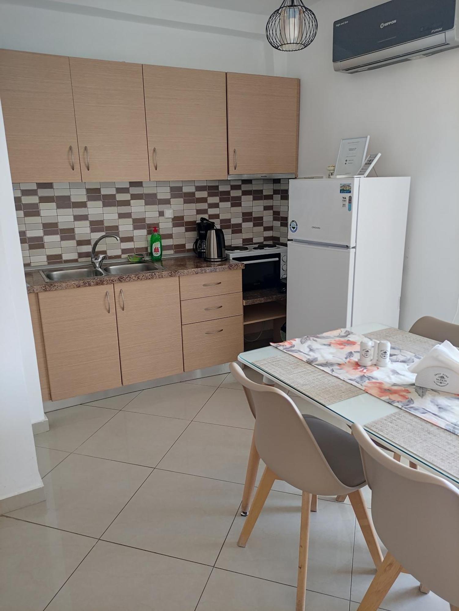 Evris House Color Suite Kavala Room photo